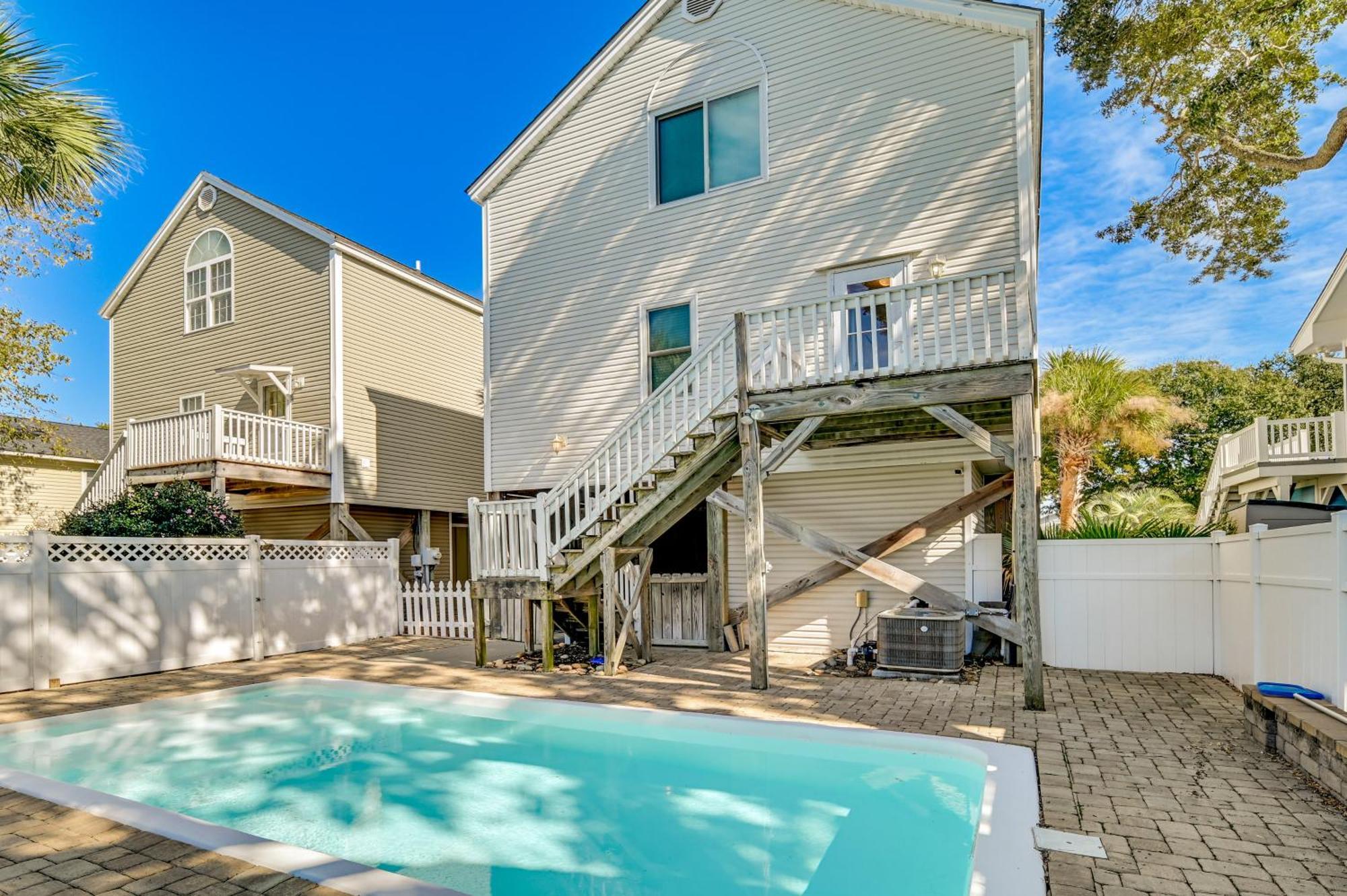 Surfside Beach Oasis With Private Pool And Gas Grill! Myrtle Beach Bagian luar foto