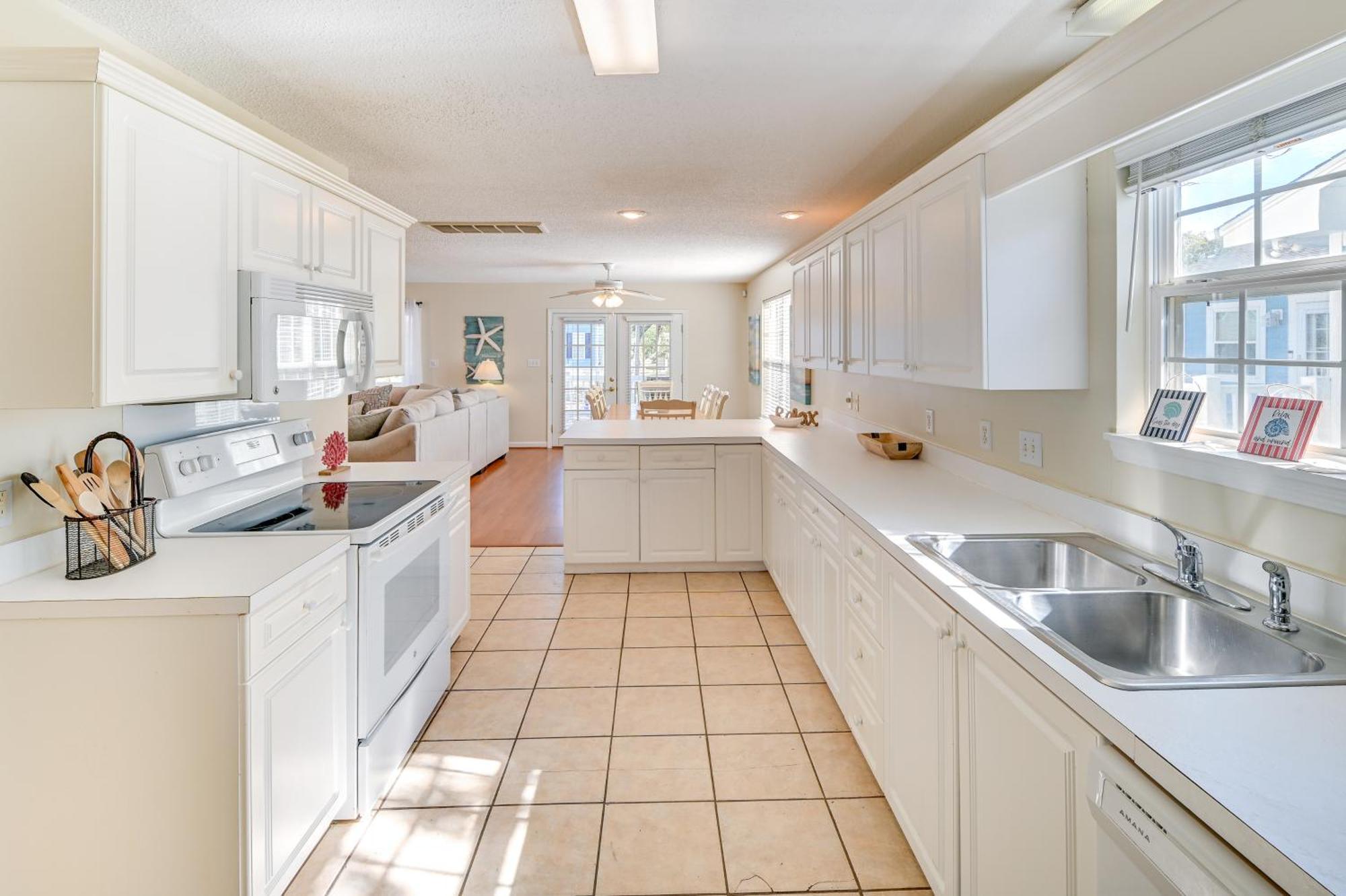 Surfside Beach Oasis With Private Pool And Gas Grill! Myrtle Beach Bagian luar foto